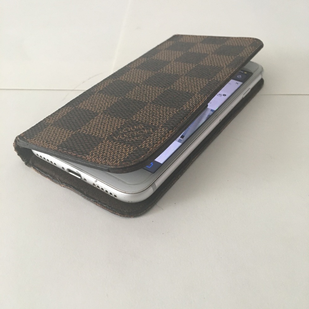 Louis Vuitton Folio Phone Case IPhone 7/8 - Picture 10 of 10
